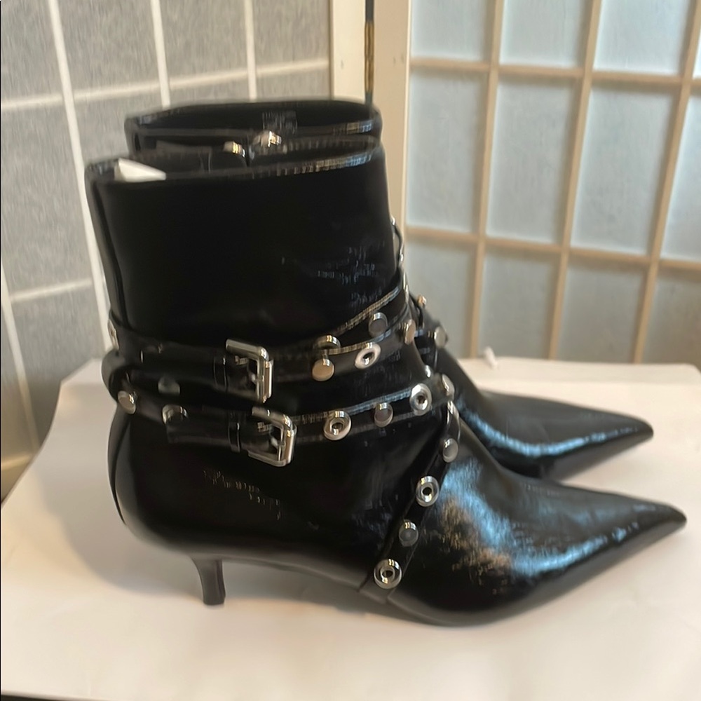 Zara Black Ankle Boots with Buckle Detail - Picture 3 of 8